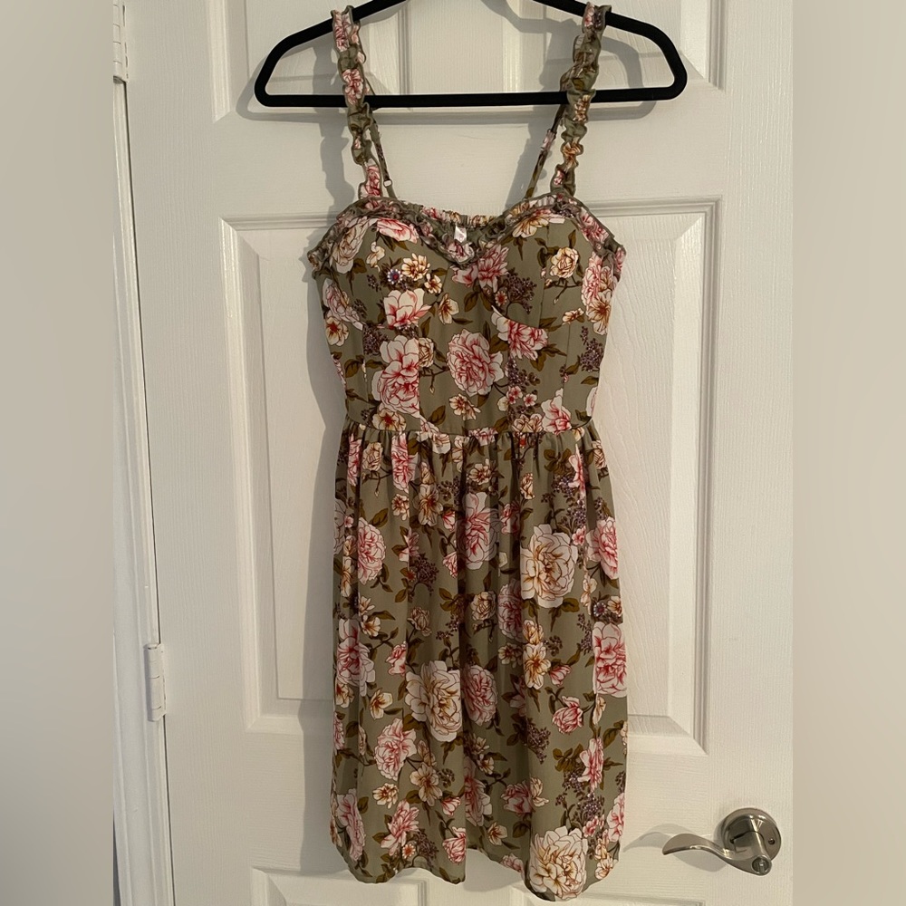 GREEN FLORAL DRESS - Picture 3 of 7